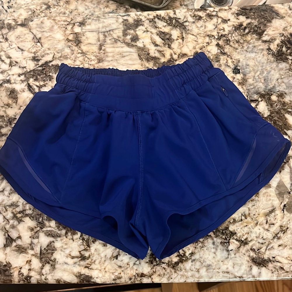 size 2, 2.5” Lululemon Hotty Hot blue shorts